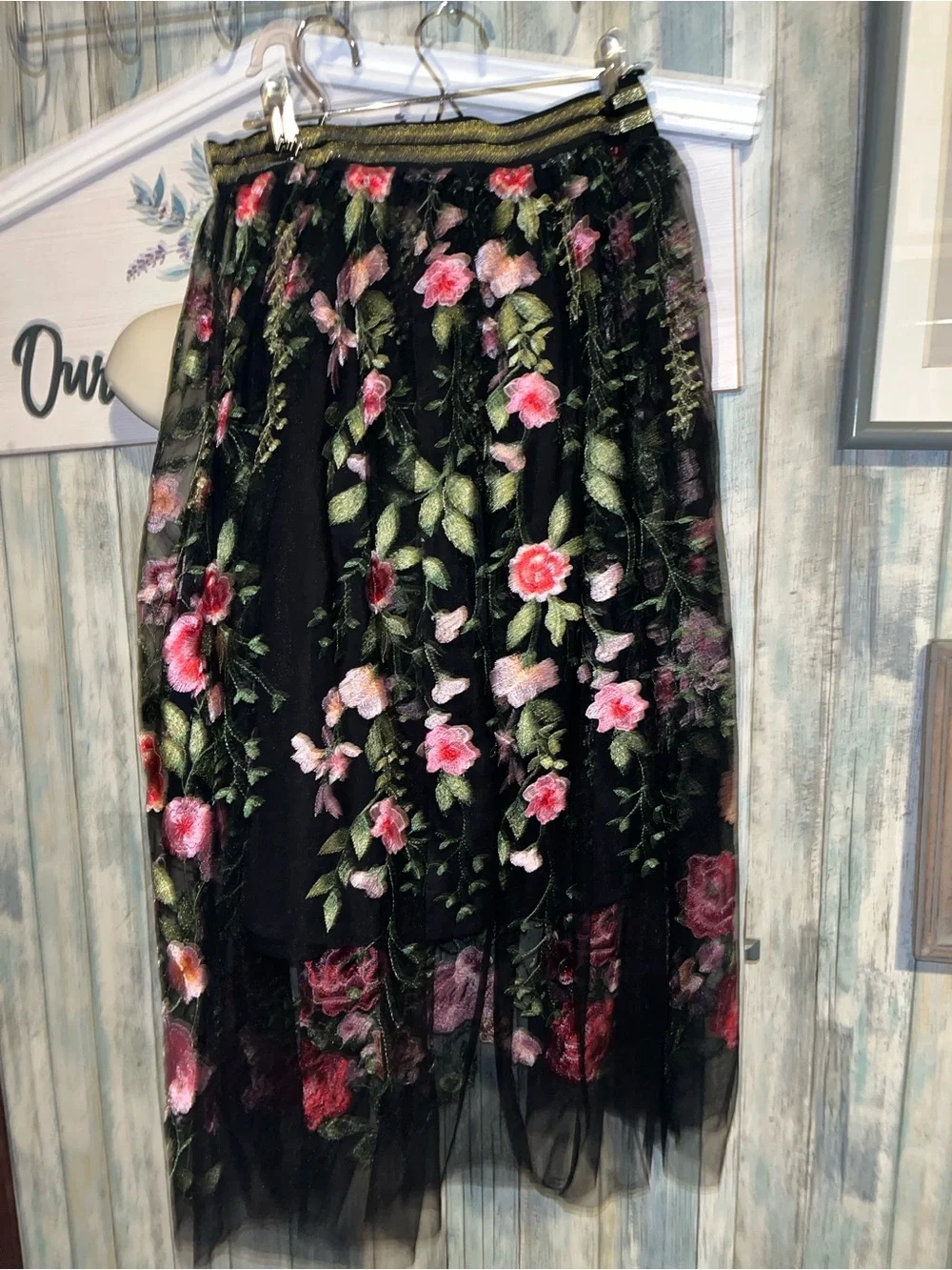 Aratta XL Dark Rose Embroidered Skirt Floral Midi Black Skirt S-2